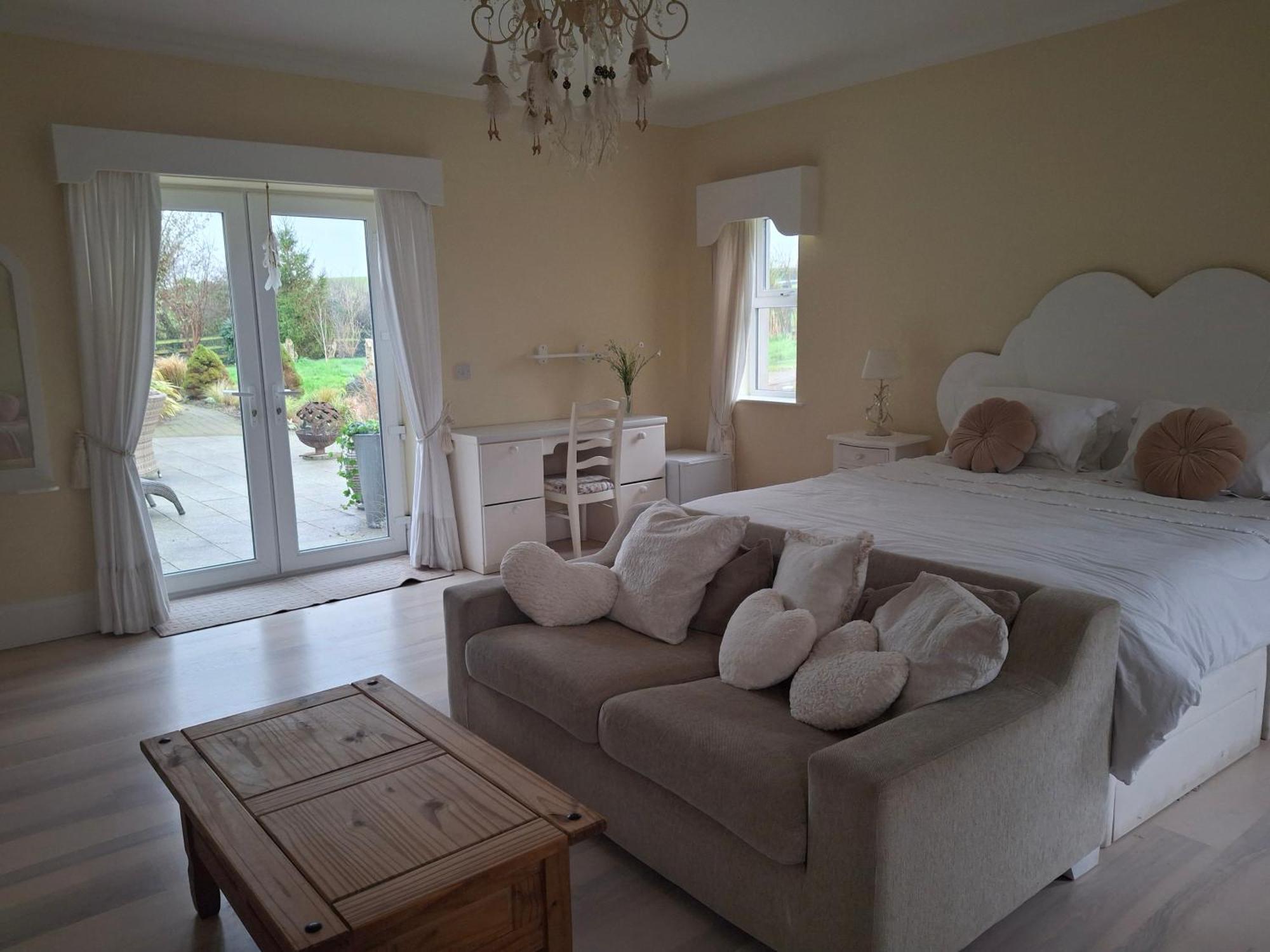 Stabannan Deeside Manor Bed & Breakfast エクステリア 写真